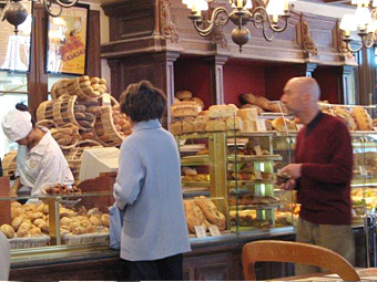 �p���Ő�����l�X