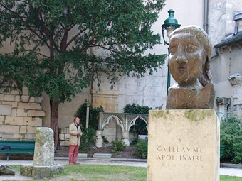 �����̃A�|���l�[��